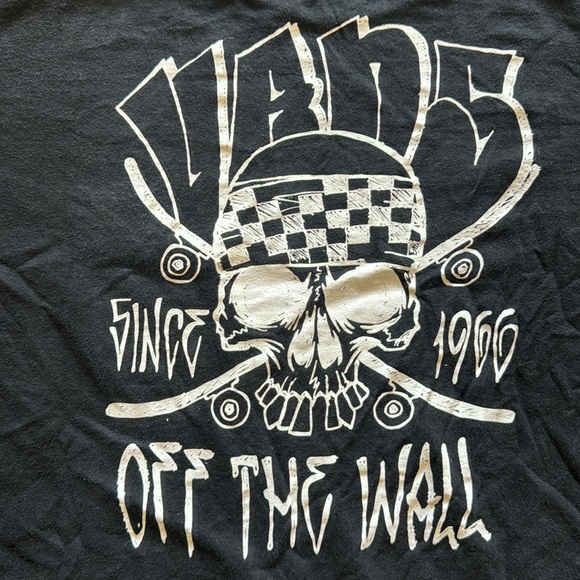 Men’s size medium Vans tee - Picture 4 of 4